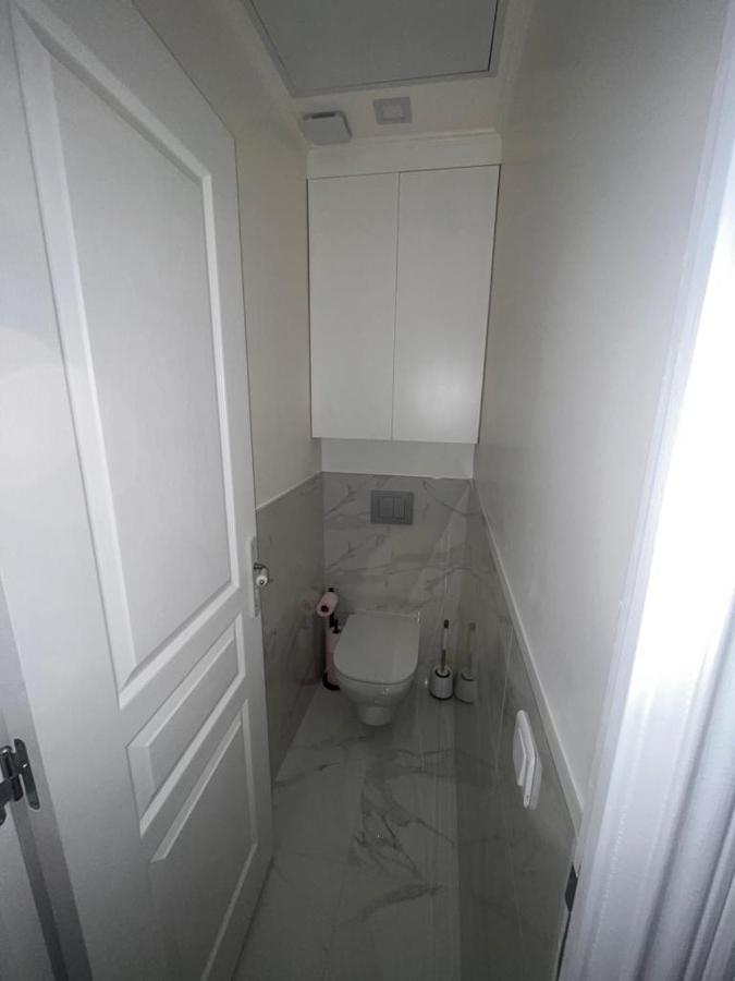 Cosy Appartement Paris A Deux Pas Courbevoie Exterior photo
